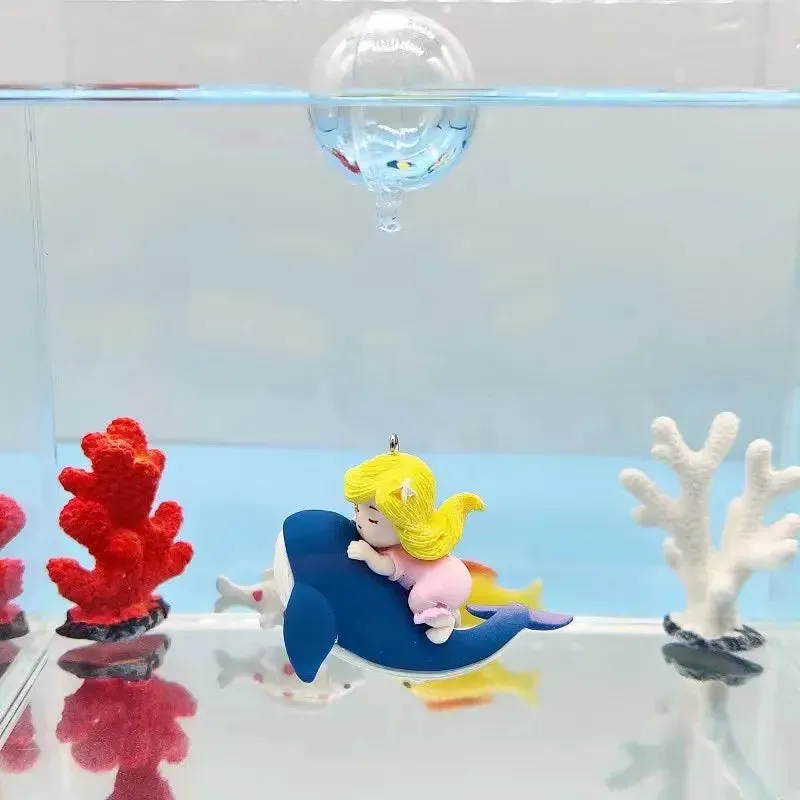 Cute Floating Aquarium Decor: Diver, Surfer, & Whale