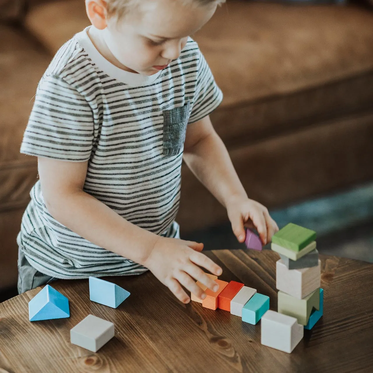 Four by Four 3D Arranging Game Wooden Building Blocks