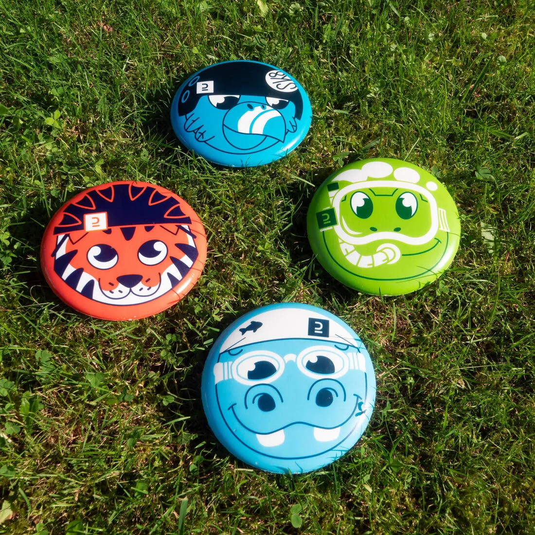 Mini Foam Disk for Throwing or Skipping on Water