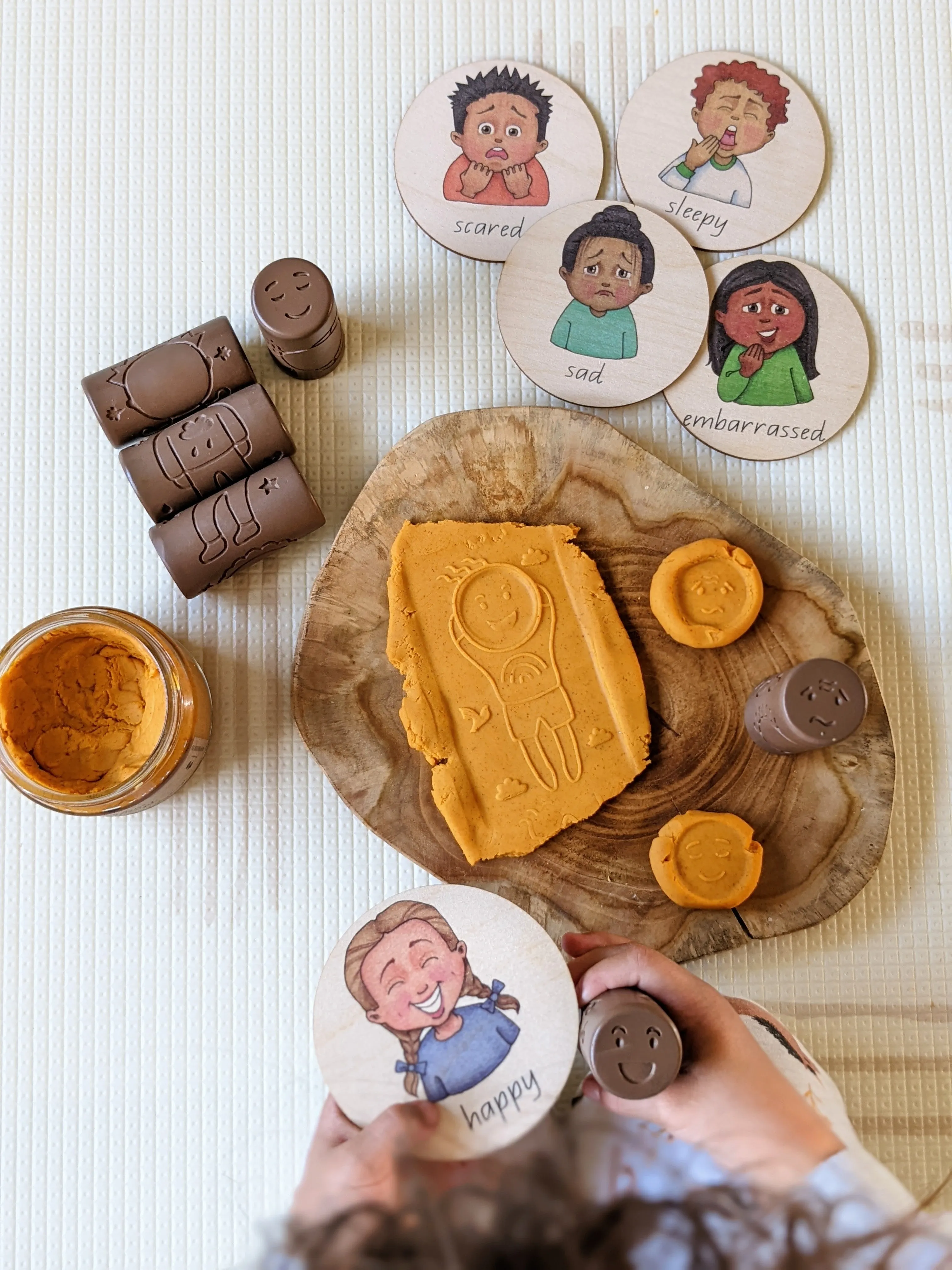Yellow Door Let’s Roll Rolling Pin Toddler Toys Emotions Playdough Sand Toys Sensory Toys 2yrs 